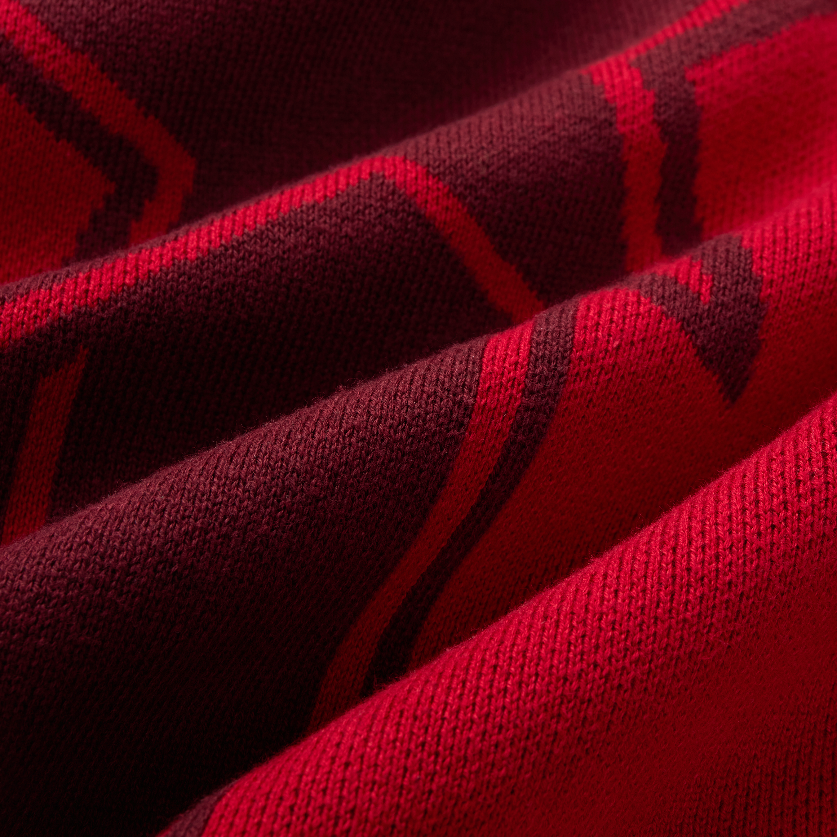 The Kit [red]